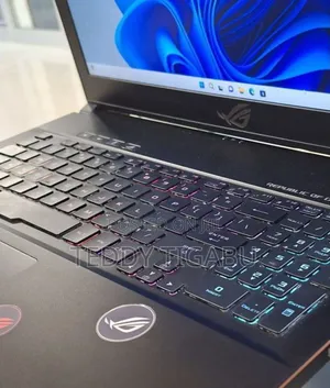 New Laptop Asus ROG ZEPHYRUS (GX501) 16GB Intel Core I7 SSD 128GB