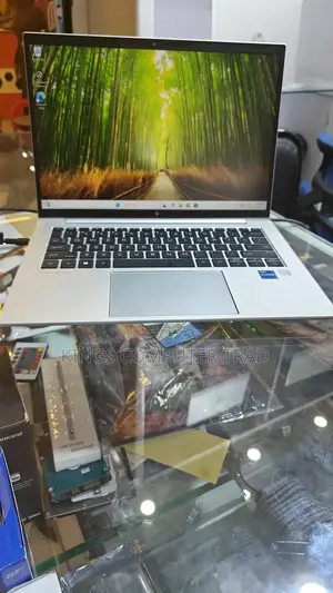 New Laptop HP EliteBook 840 G9 16GB Intel Core i7 SSD 512GB