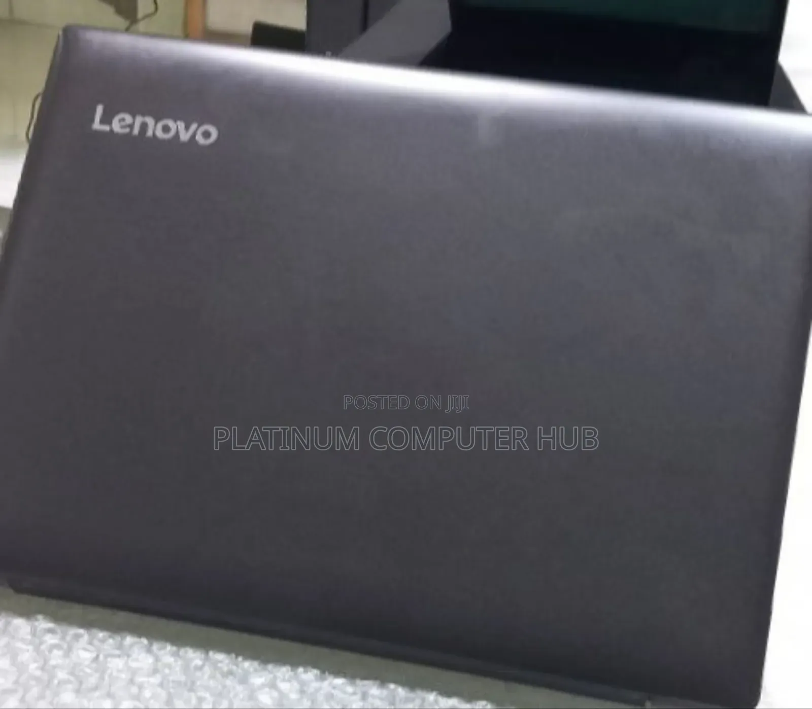 Laptop Lenovo IdeaPad 320 4GB Intel Core I5 HDD 1T