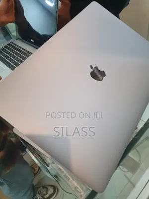 New Laptop Apple MacBook Pro 2019 16GB Intel Core I9 SSD 1T