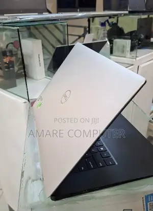 New Laptop Dell Precision 5540 16GB Intel Core I7 SSD 512GB