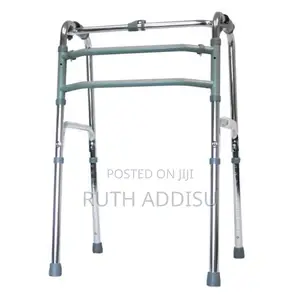 Photo - Medical Walker去玩almunium Walker起來adjustable Height Walker