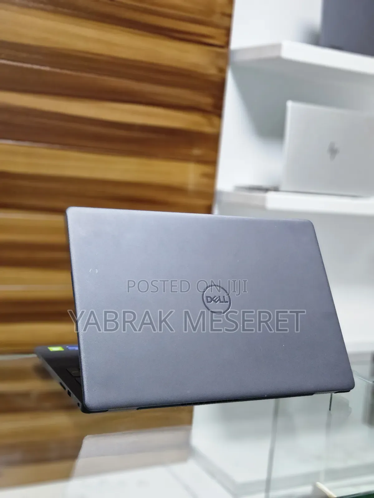 New Laptop Dell Vostro 3000 8GB Intel Core I5 SSD 512GB