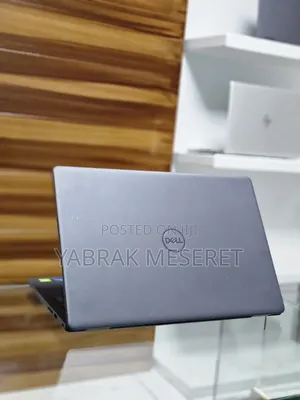 New Laptop Dell Vostro 3000 8GB Intel Core I5 SSD 512GB