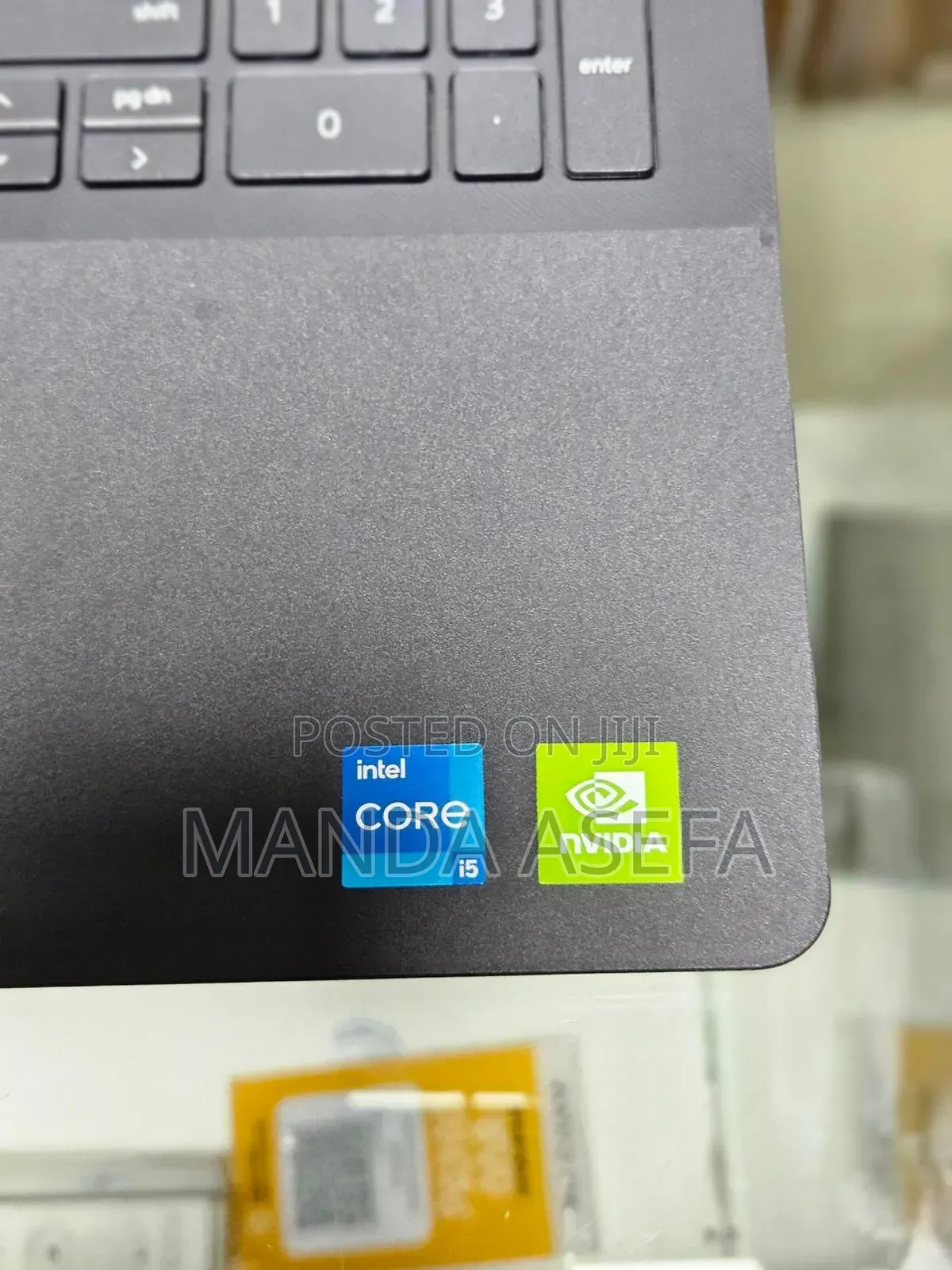 New Laptop Dell Vostro 15 3000 8GB Intel Core I5 SSD 512GB