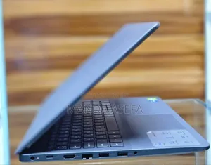 New Laptop Dell Vostro 15 3000 8GB Intel Core I5 SSD 512GB