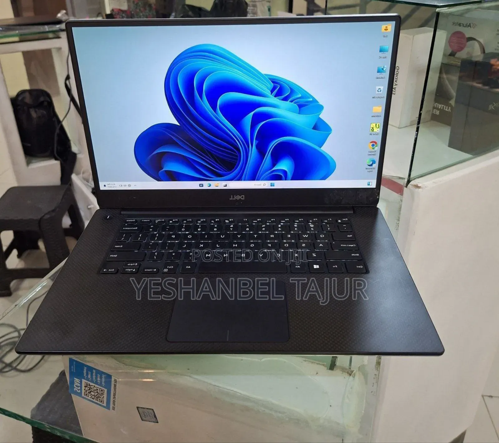 New Laptop Lenovo IdeaPad 320 4GB Intel Core I5 HDD 1T