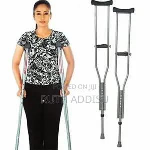 Photo - Bilateral Axillary Bilateral Crutches米飯medical New Crutches