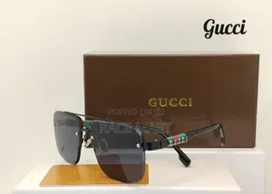 Photo - Gucci Sunglasses