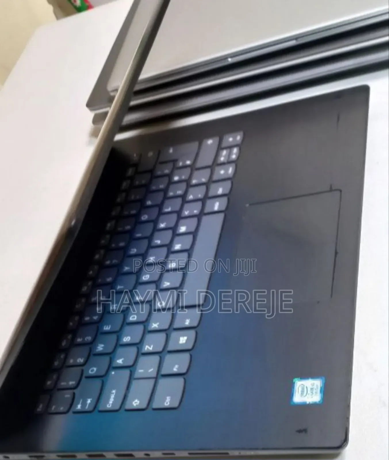 New Laptop Lenovo Ideapad 3 4GB Intel Core I5 SSD 1T