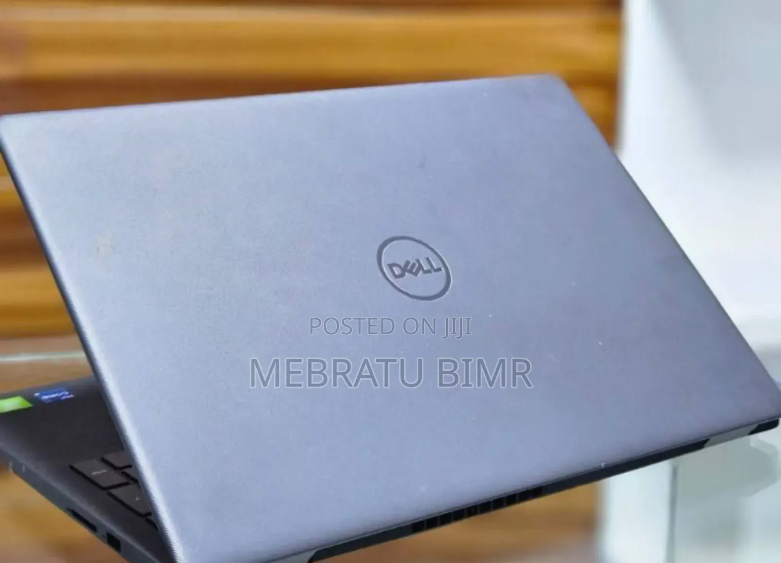 New Laptop Dell Vostro 15 3000 8GB Intel Core I5 SSD 512GB