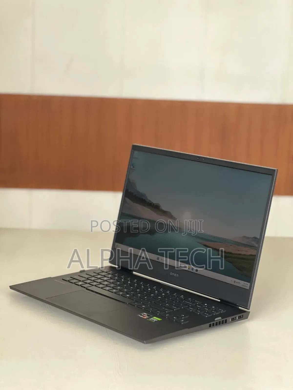 New Laptop HP Omen 16 16GB AMD Ryzen 7 SSD 512GB