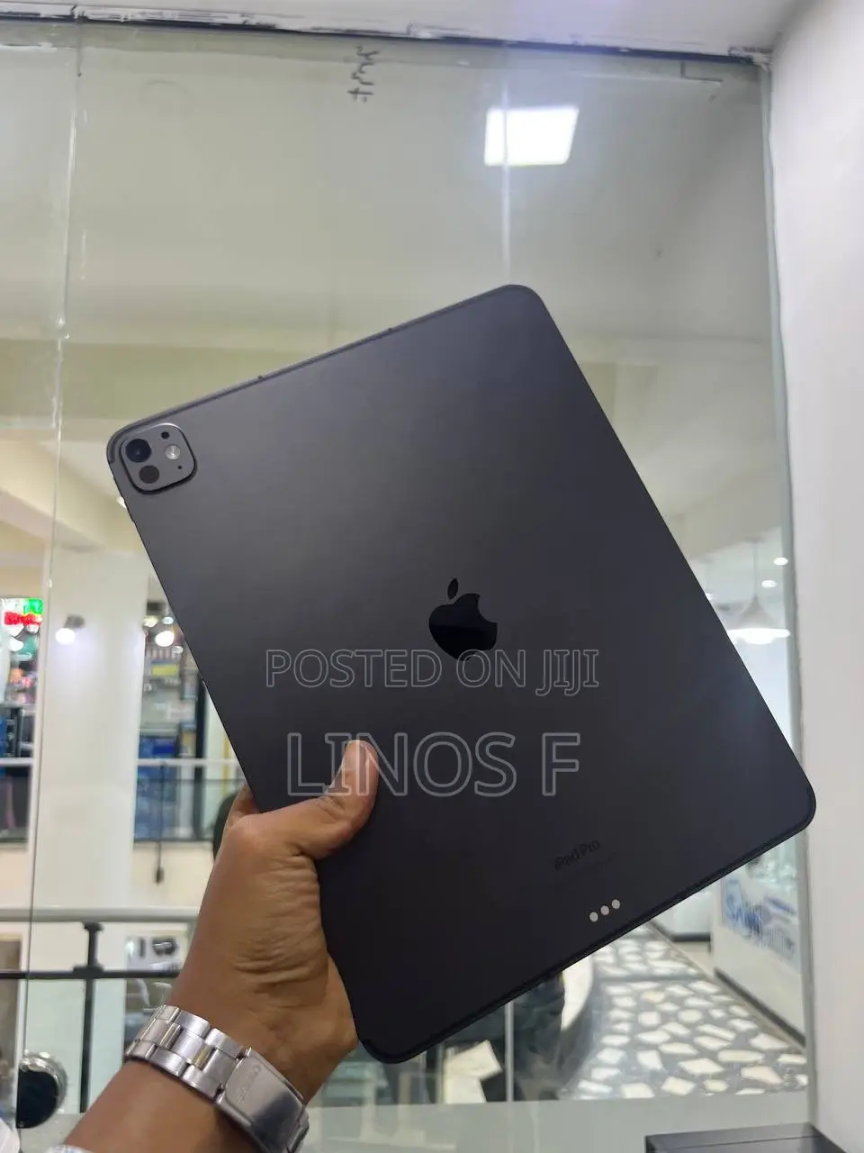 New Apple iPad Pro 256 GB Black