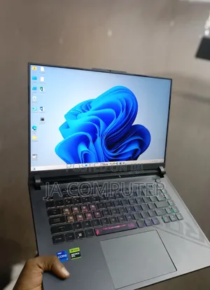 New Laptop Asus ROG Strix G16 G614 16GB Intel Core I7 SSD 1T