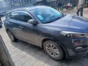 Hyundai Tucson 2017 Gray