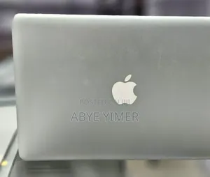 Photo - New Laptop Apple MacBook 2012 4GB Intel Core I5 HDD 500GB