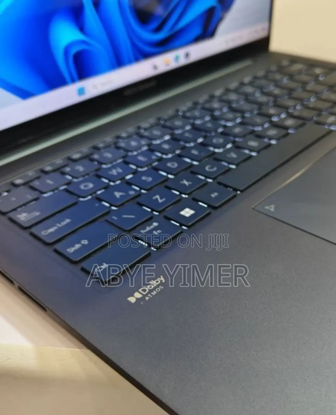 New Laptop Asus ZenBook Flip 14 UX461UA 16GB Intel Core I7 SSD 1T