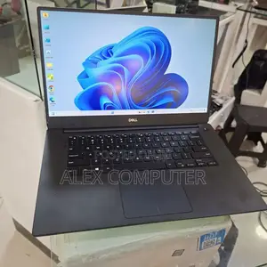 New Laptop Dell Precision 5540 16GB Intel Core I7 SSD 512GB