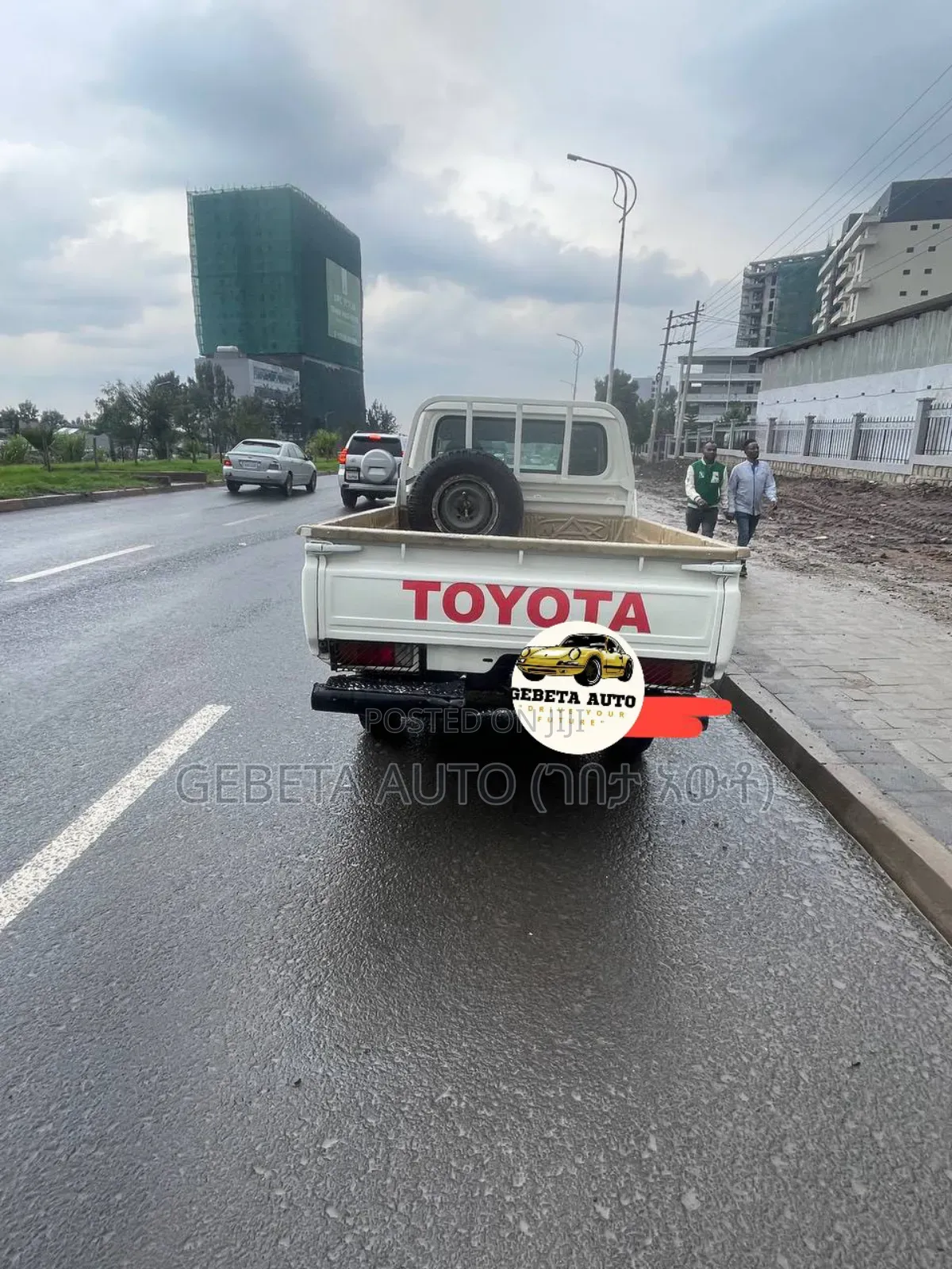 Toyota Land Cruiser 2008 White