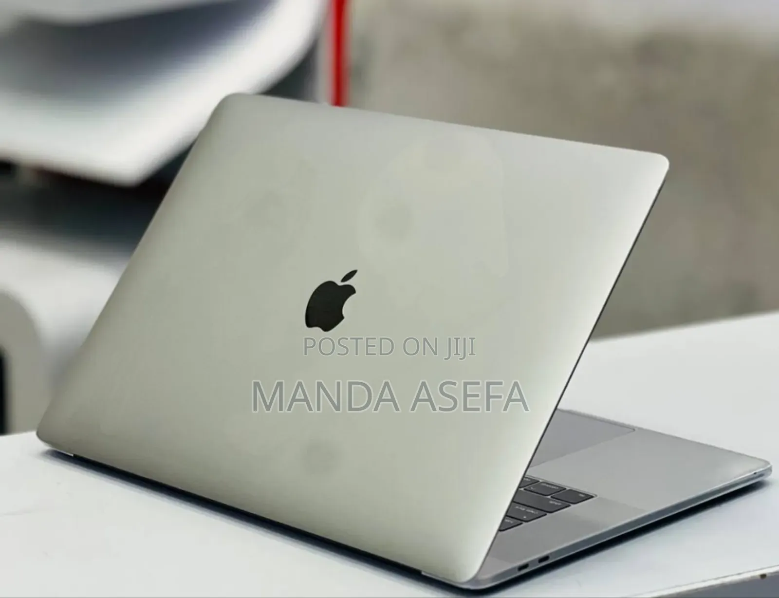 New Laptop Apple MacBook Pro 2017 16GB Intel Core I7 HDD 500GB