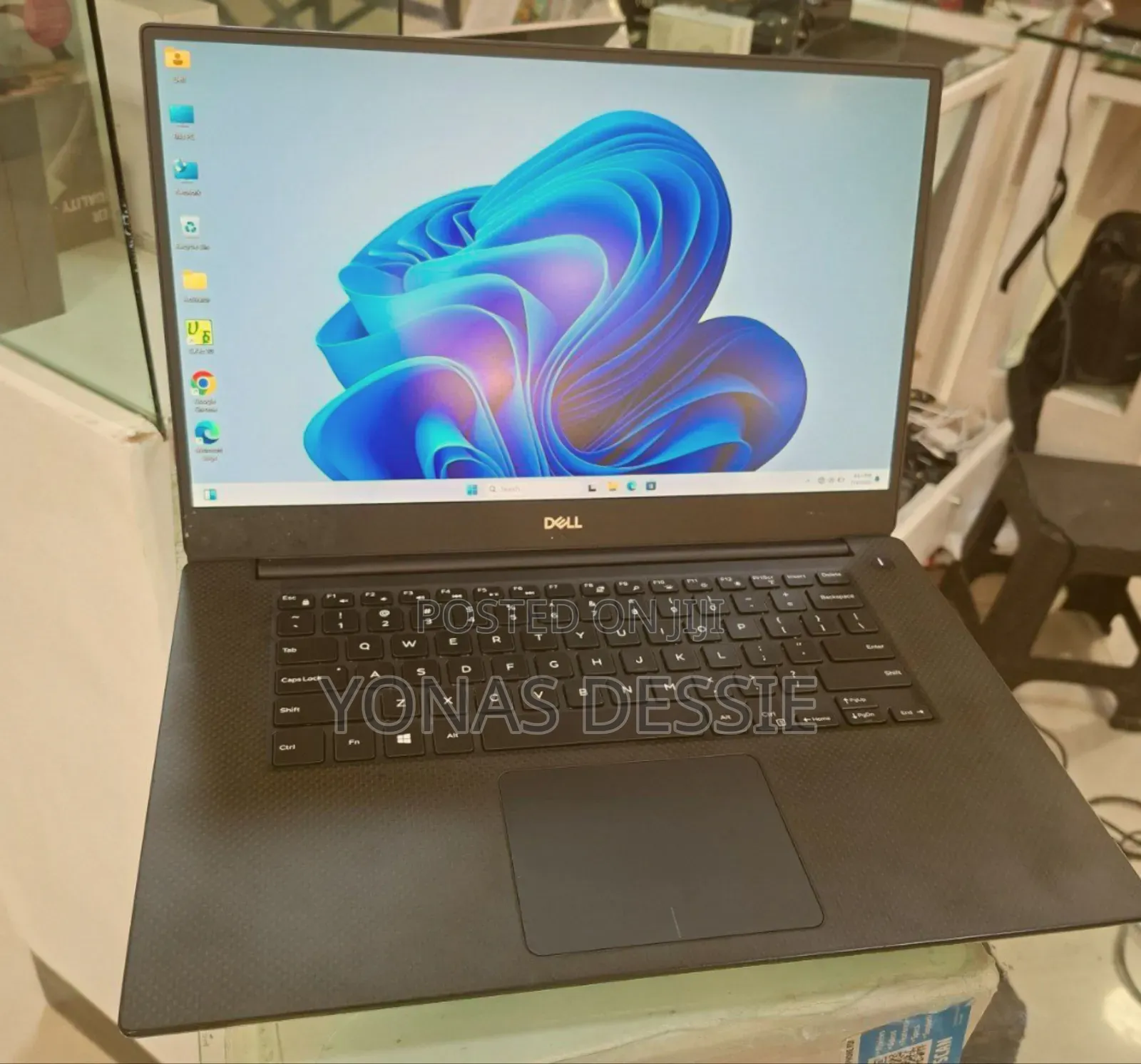 New Laptop Dell Precision 5540 16GB Intel Core I7 SSD 512GB