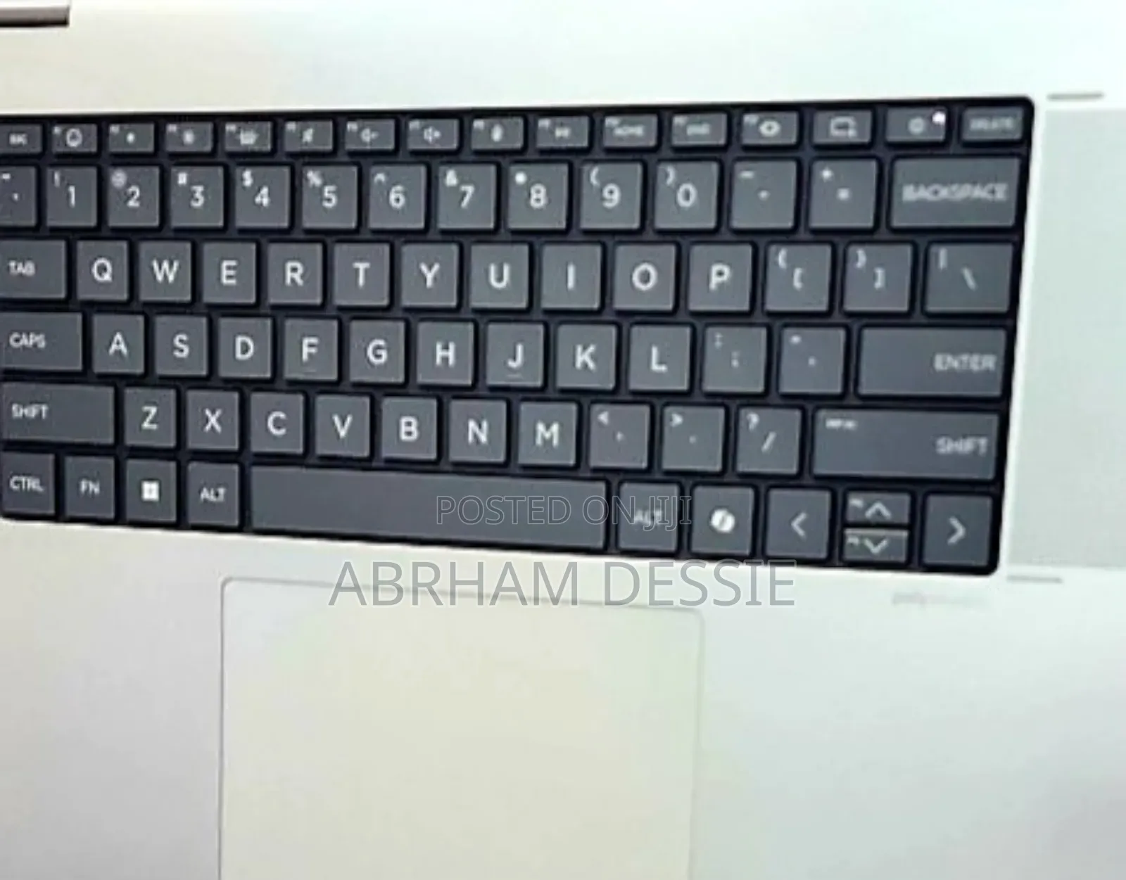 New Laptop HP 16GB Intel Core Ultra 7 SSD 1T