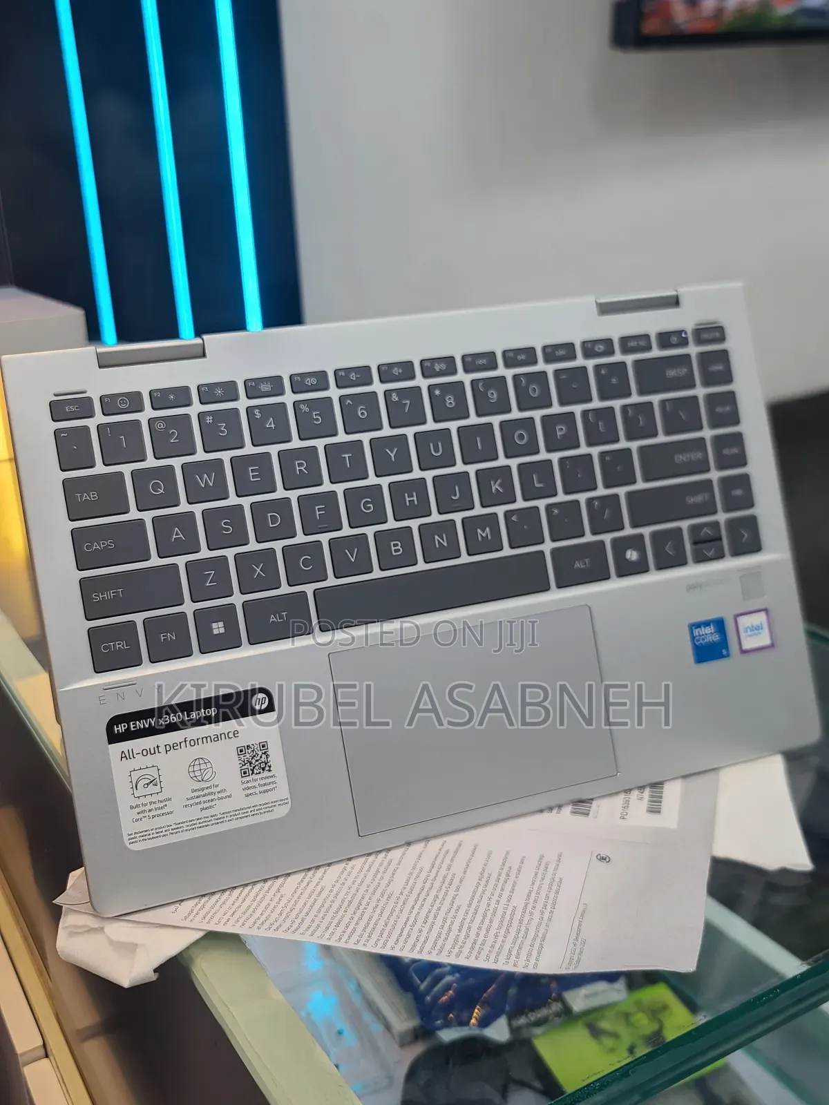 New Laptop HP Envy X360 8GB Intel Core I5 SSD 512GB