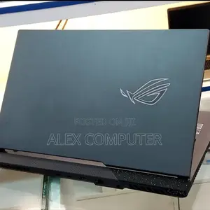 New Laptop Asus ROG Strix G17 16GB AMD Ryzen 9 SSD 1T