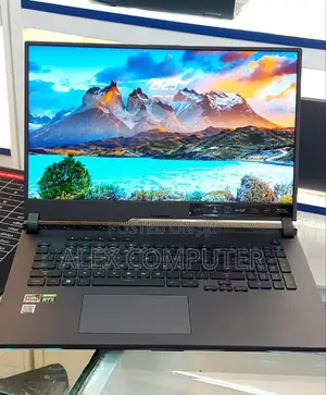 New Laptop Asus ROG Strix G17 16GB AMD Ryzen 9 SSD 1T