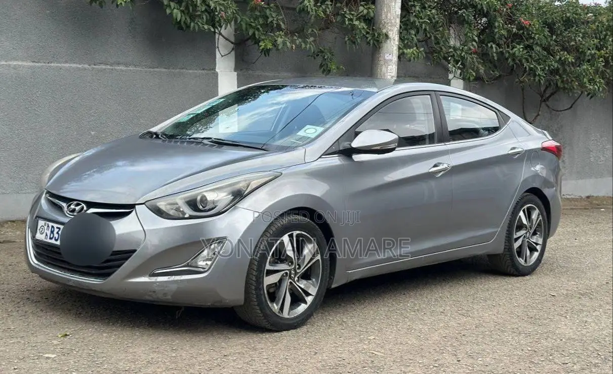 Hyundai Avante 2014 Gray