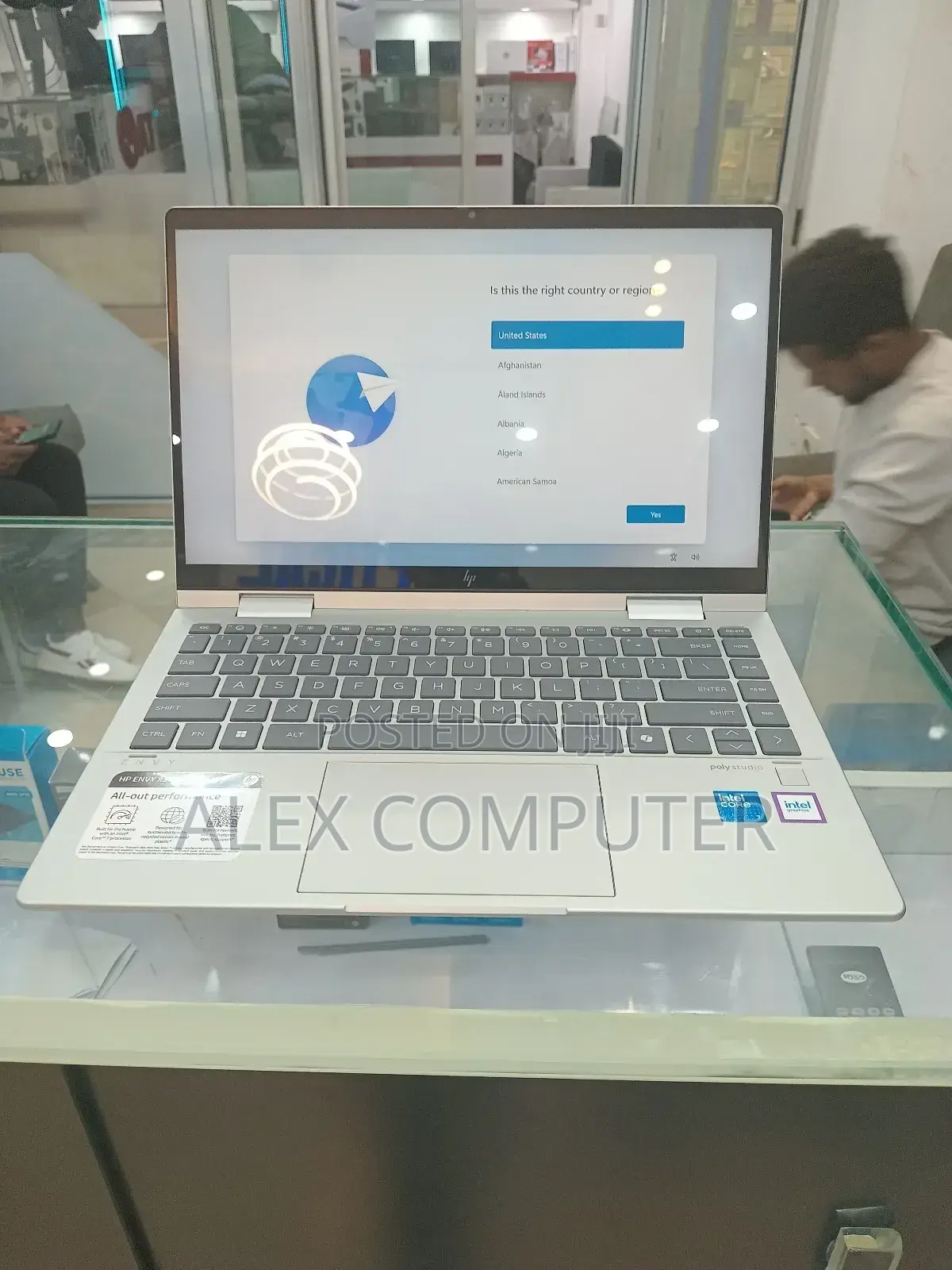 New Laptop HP Envy X360 16GB SSD 1T