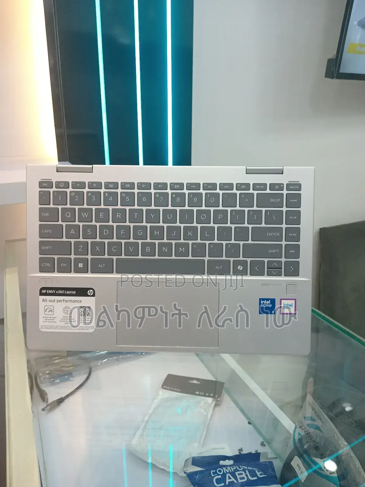 New Laptop HP Envy X360 8GB SSD 512GB