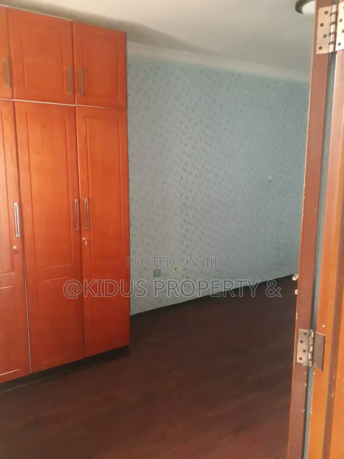 5bdrm House in Nasswe Realstate, Nifas Silk-Lafto for rent