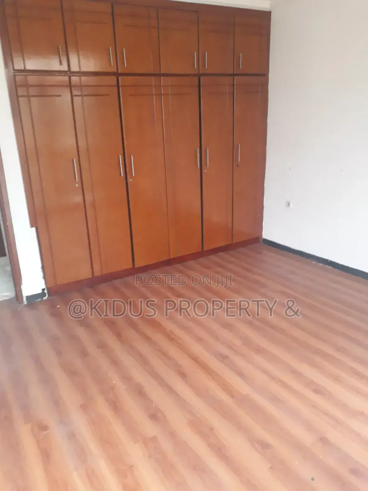 5bdrm House in Nasswe Realstate, Nifas Silk-Lafto for rent