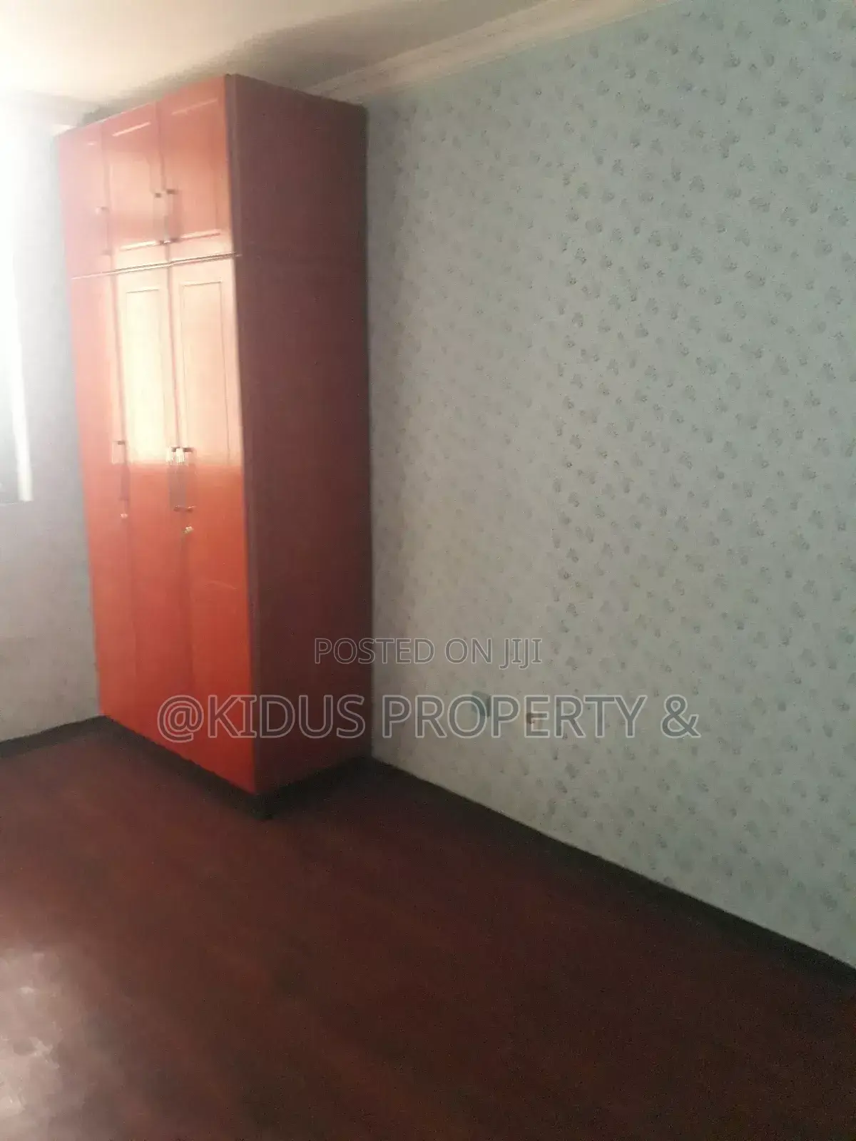 5bdrm House in Nasswe Realstate, Nifas Silk-Lafto for rent