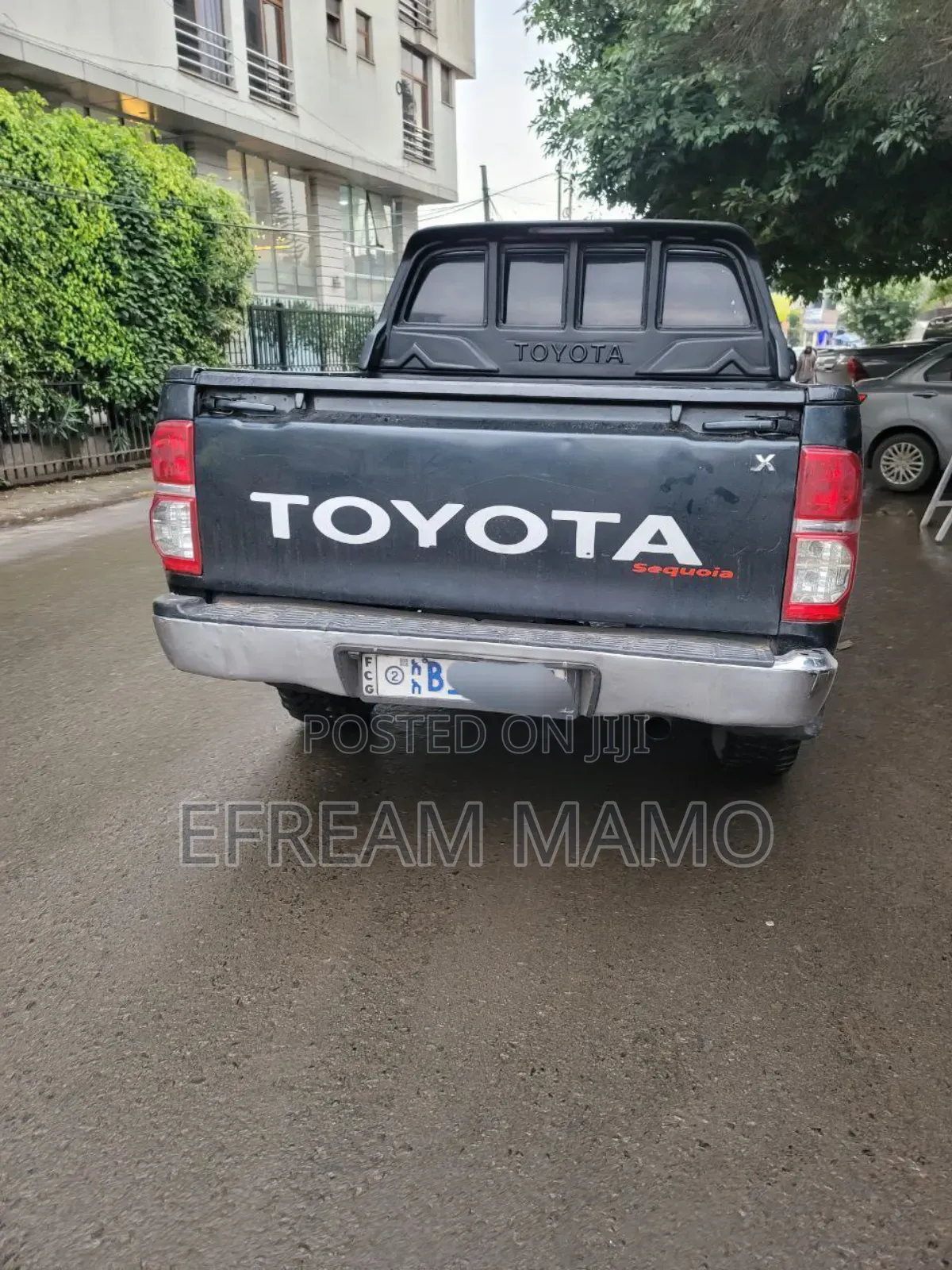 Toyota Hilux 2010 Black