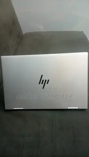 New Laptop HP Envy X360 8GB Intel Core I5 SSD 512GB