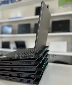 New Laptop Lenovo LOQ 15IRH8 16GB Intel Core I5 SSD 512GB