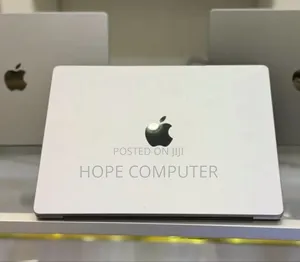 Photo - New Laptop Apple MacBook Pro M1 16GB Apple M1 Pro SSD 512GB