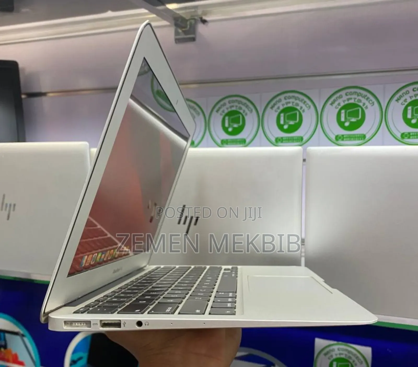 New Laptop Apple MacBook Air 2013 8GB Intel Core I5 SSD 128GB