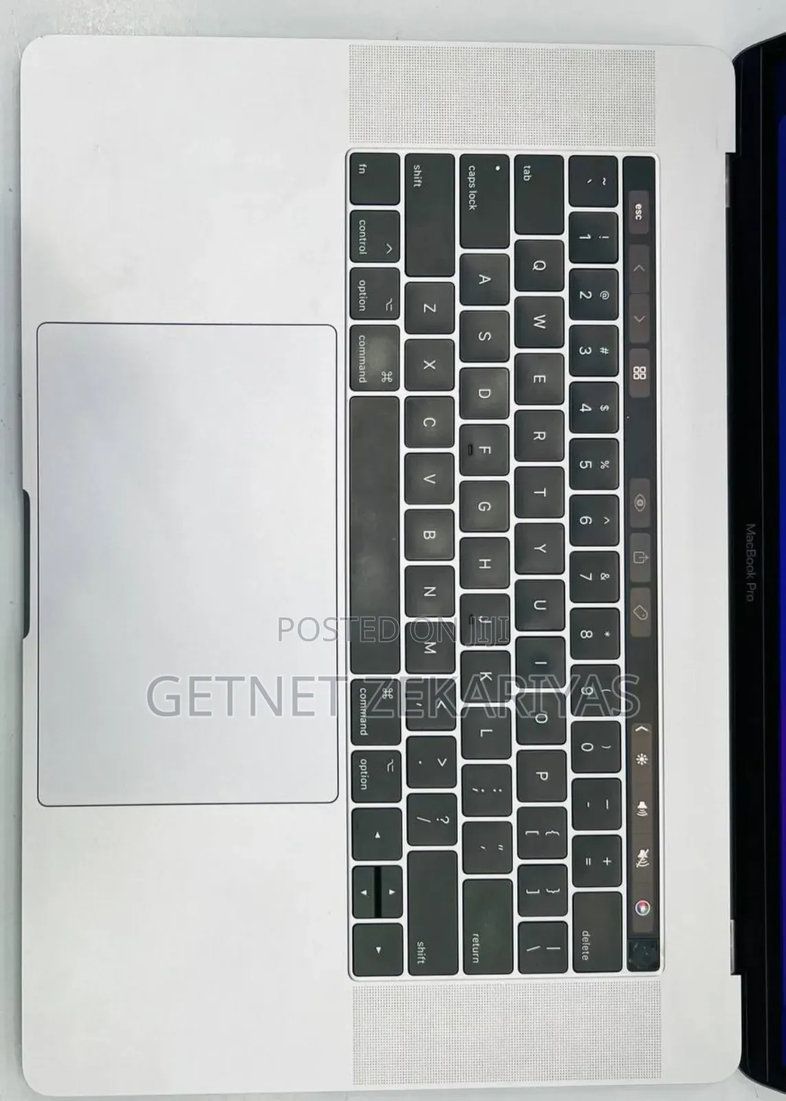 New Laptop Apple MacBook Pro 2016 16GB Intel Core I7 SSD 500GB