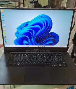 New Laptop Dell Precision 5540 16GB Intel Core I7 SSD 512GB