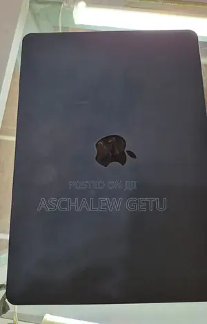 New Laptop Apple MacBook Air 2022 M2 8GB Apple M2 SSD 256GB