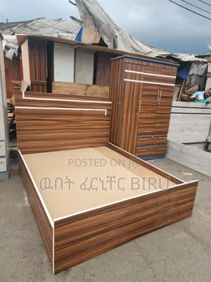 አልጋና ቁም ሳጥን በተመሳሳይ ከለር አቅርበናል ስፊት 1/20