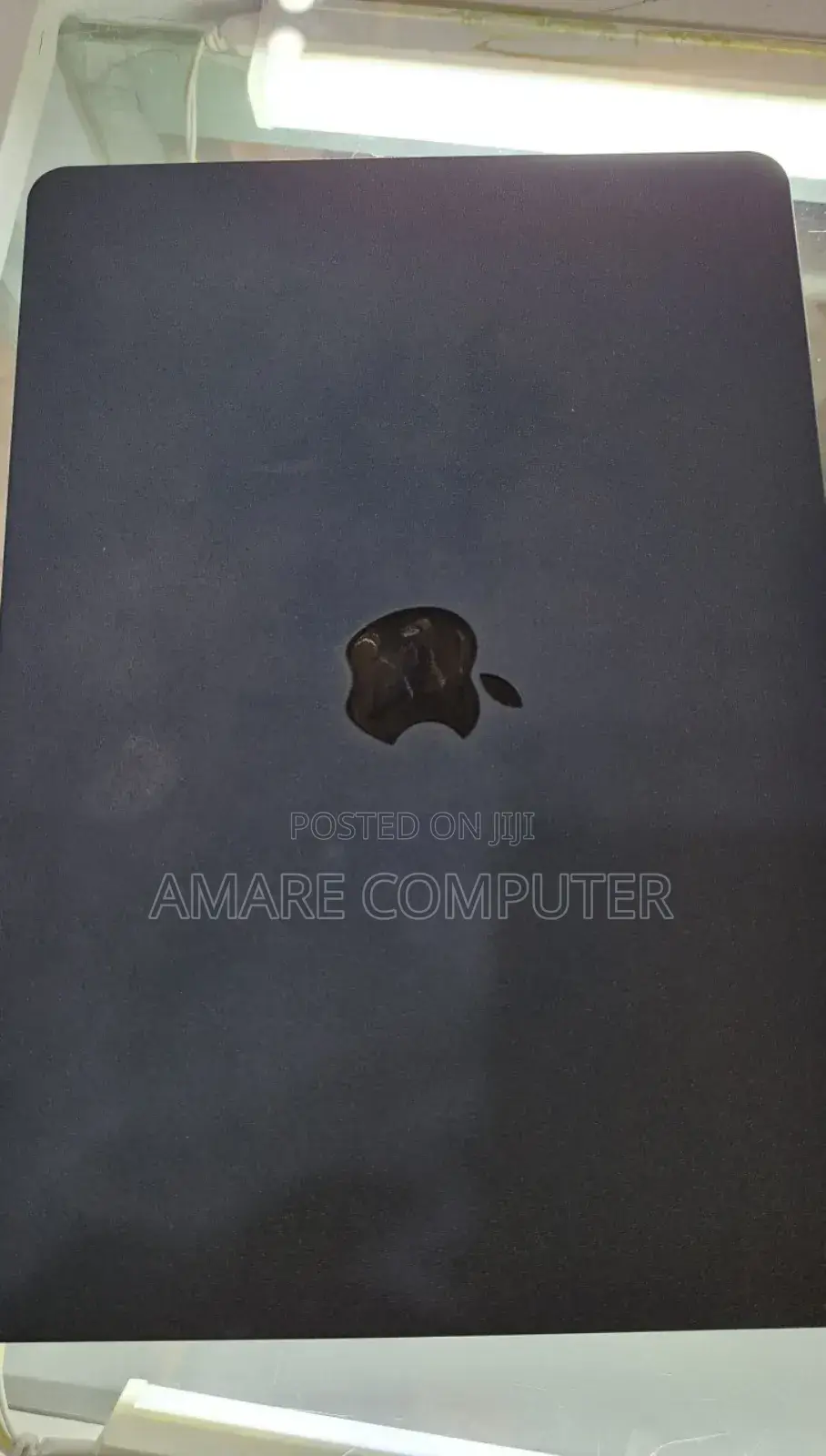 New Laptop Apple MacBook Air 2022 M2 8GB Apple M2 SSD 256GB