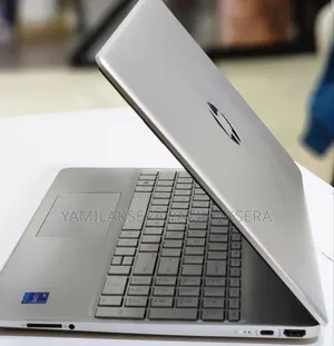 New Laptop HP Stream Notebook 16GB Intel Core I7 SSD 512GB