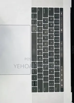 New Laptop Apple MacBook Pro 2016 16GB Intel Core I7 SSD 500GB