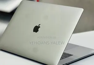 New Laptop Apple MacBook Pro 2016 16GB Intel Core I7 SSD 500GB