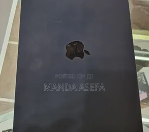 New Laptop Apple MacBook Air 8GB Apple M2 SSD 256GB