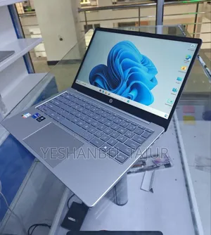 Photo - New Laptop HP Stream Notebook 16GB Intel Core I7 SSD 1T